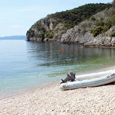With A Parking Space Porozina, Cres - 14980 Appartamento *